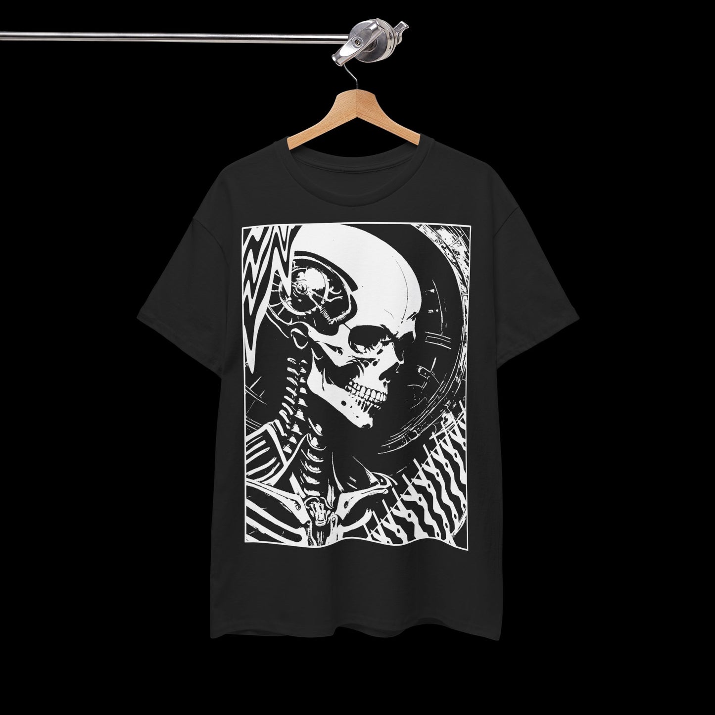 Edgy Skull Graphic T-Shirt